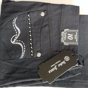 Suko Size 10 Jeans Rhinestone Embroidered Pockets